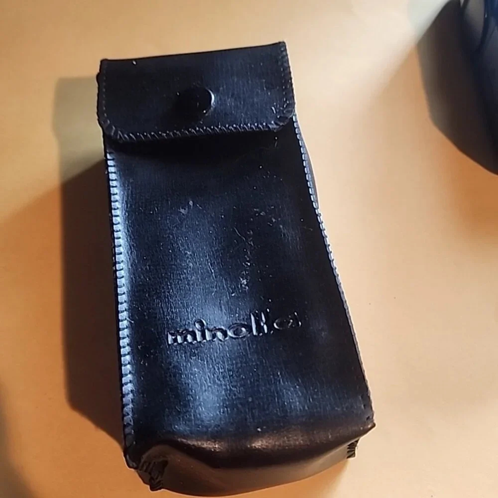 Minolta Auto 128 Camera Photo Flash Unit With Case Untested